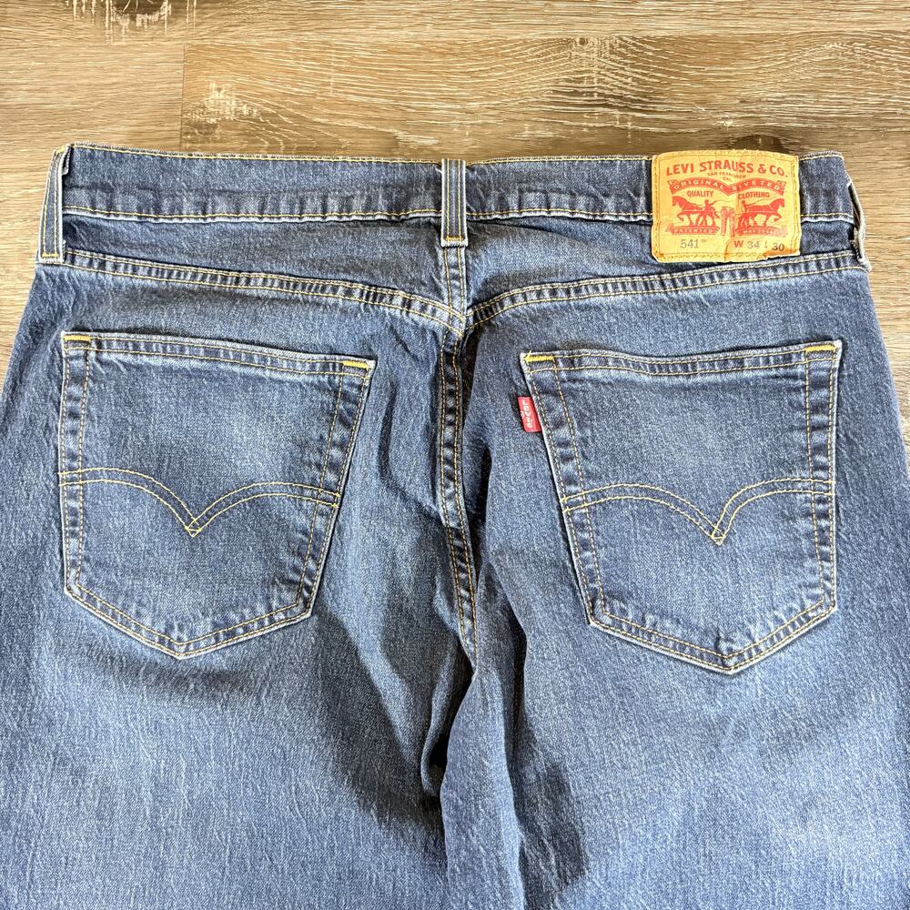Levi Strauss 541 Jeans Size 34 x 30 Straight Leg